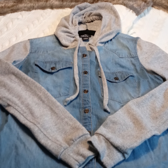 rue21 Hoode Button Swearshirt Shirt XS - Picture 3 of 4